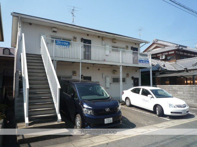 クレール行村の玄関写真