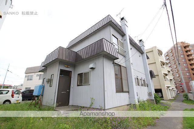北11東11 一棟二戸の外観写真