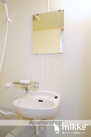 カレッジシティハイツの内装写真
