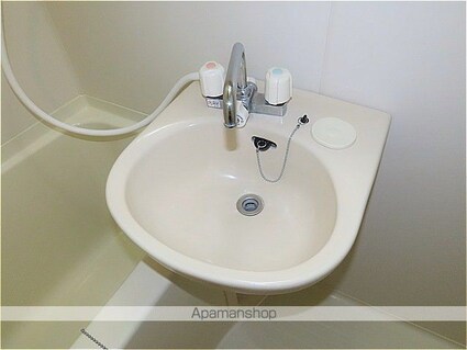 レオパレスクレスセント[1K/28.02m2]の洗面所2