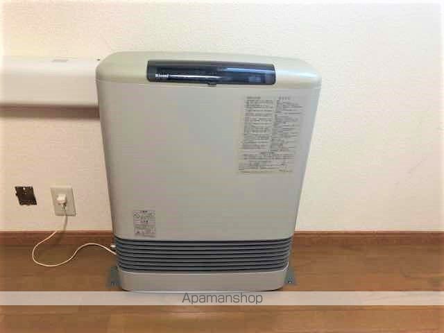 レオパレスアイビーJコトニの内装写真