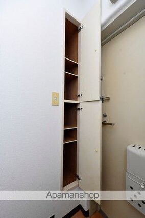 ラ・レジダンス・ド・エスパリエ[1R/16.5m2]の内装5