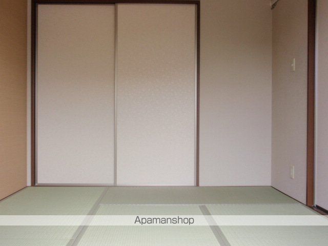 メゾン・ド・エスプリ A棟の内装写真