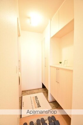 アトレ木徳　Ｂ棟[2LDK/55.44m2]の玄関