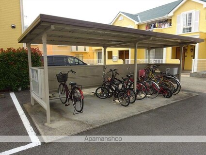 和歌山県和歌山市松島[3LDK/65.57m2]の共用部