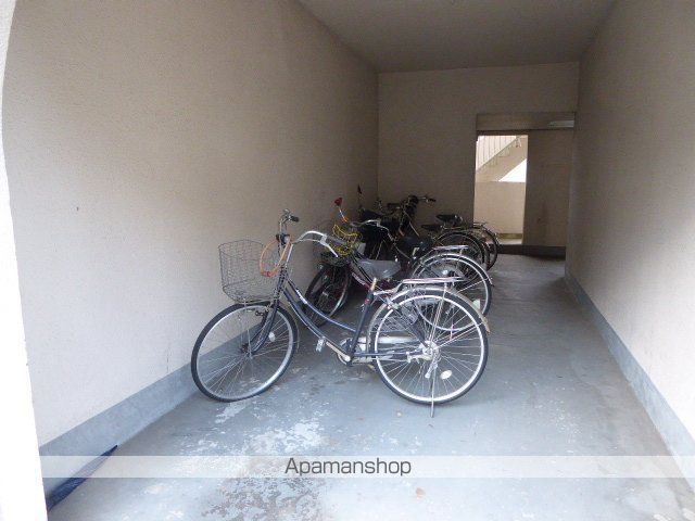 ベルトピア一宮3の玄関写真
