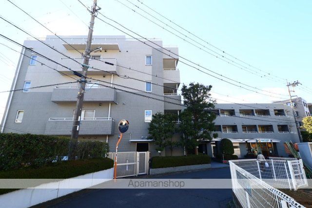 ダイアパレスグランデージ大倉山弐番館の外観写真