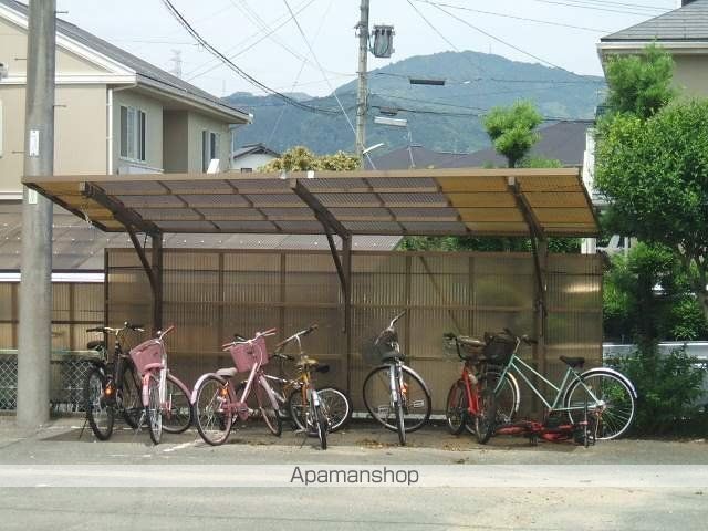 第2グリーンハイツの外観写真