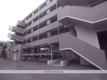 ニューリバーコート[3LDK/61.48m2]の外観4
