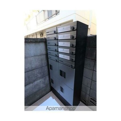 サニーフォレスト新中野[1LDK/37.26m2]の共用部