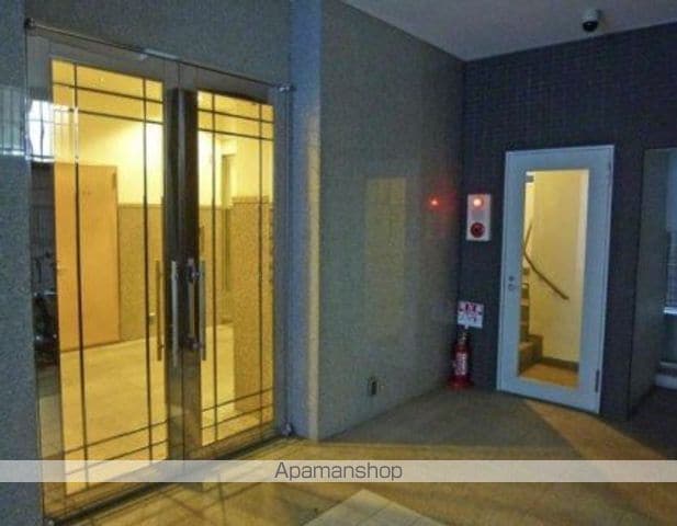 エクセリア秋葉原の玄関写真
