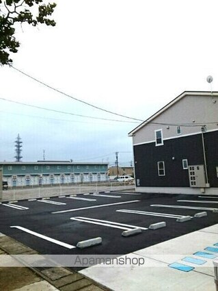 フェリス　カーサ　Ａ[1R/36.25m2]の駐車場