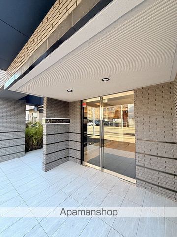 アルファスクエア北15条の玄関写真