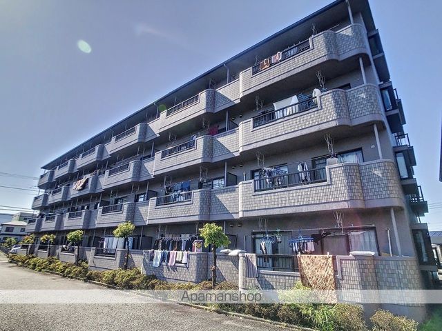 ラークビレッジの外観写真