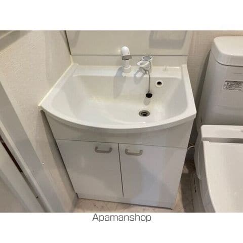 クラリッサ横浜アレッタの内装写真