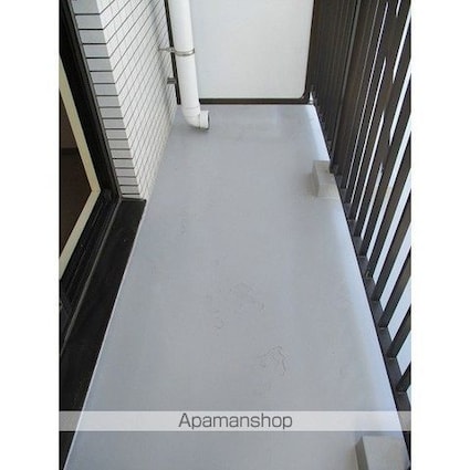 東京都渋谷区本町１丁目[1R/19.8m2]のバルコニー