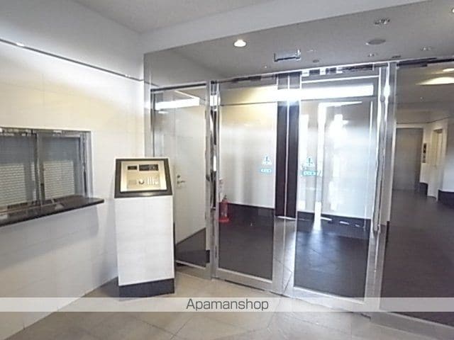 アマーレ東海通の玄関写真