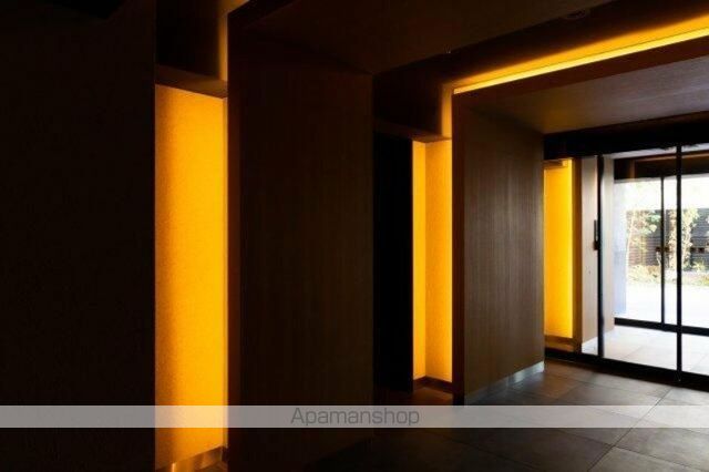 プラウドフラット墨田曳舟の玄関写真