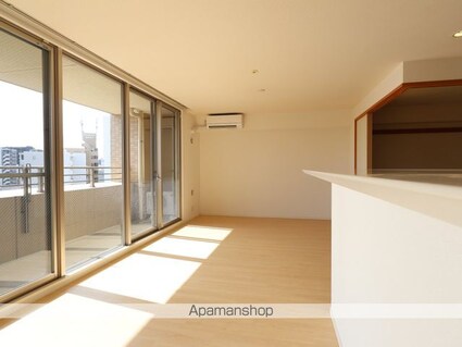 ベレーサ鶴舞公園[3LDK/81.43m2]の内装1