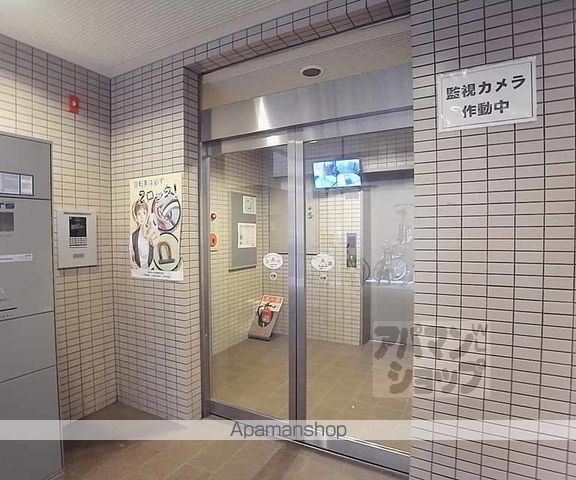 ウッドビレッジの玄関写真