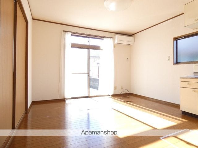 テラスハウス本郷の内装写真