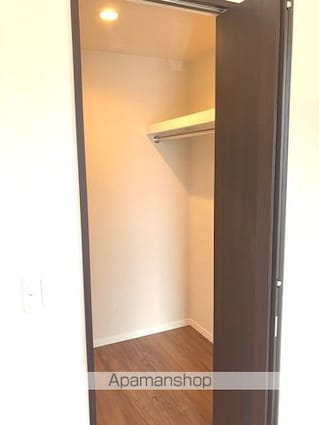 東京都世田谷区千歳台２丁目[4LDK/92.22m2]の収納