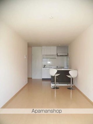 和歌山県和歌山市栗栖[2LDK/63.35m2]のリビング・居間