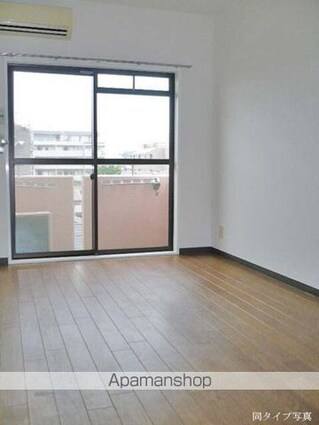 アーバン・ドヌール[1K/16.64m2]のリビング・居間