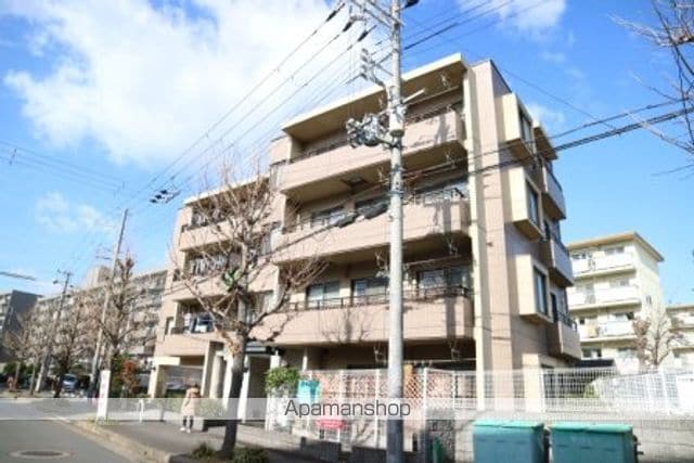 グローリヤ牧野の外観写真