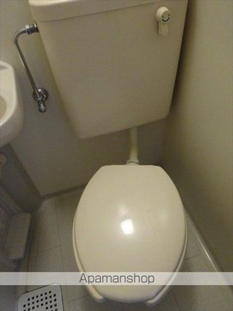 和歌山県和歌山市下町[2K/25.92m2]のトイレ