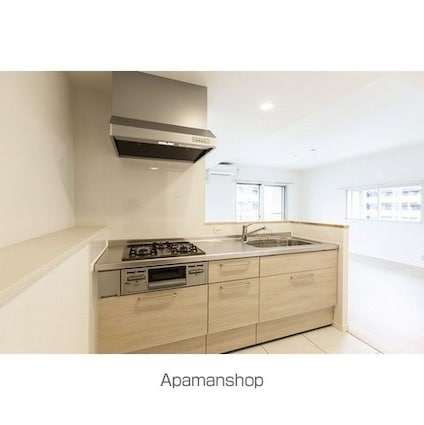 コンフォリア高島平[3LDK/75.6m2]のキッチン