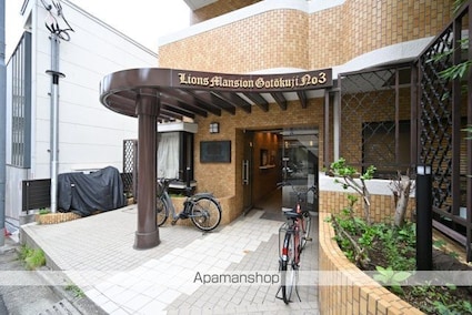 東京都世田谷区豪徳寺１丁目[1R/16.74m2]のエントランス1