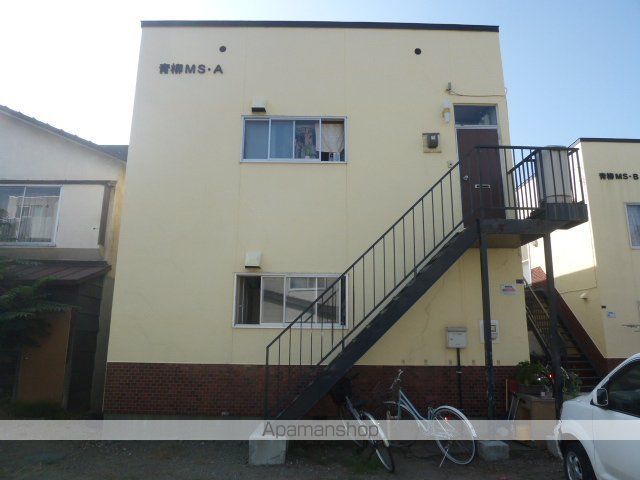 青柳マンションAの外観写真