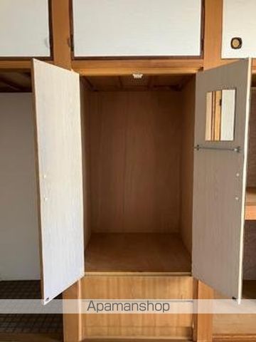 山口ビルの内装写真