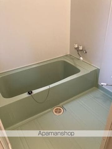 札幌市厚別区 2階建 築32年の内装写真