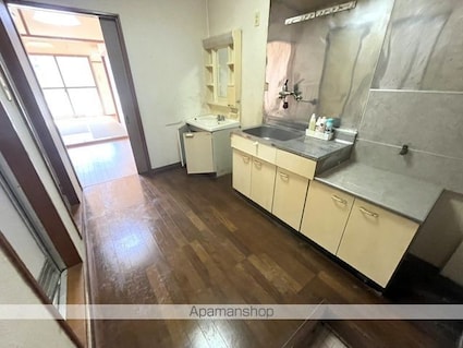 レストハイツ[2K/33m2]のリビング・居間