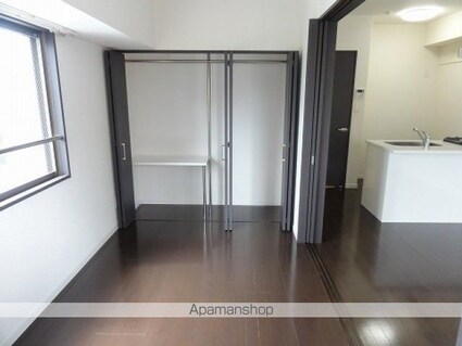 福岡県福岡市博多区美野島２丁目[1LDK/33.01m2]の収納