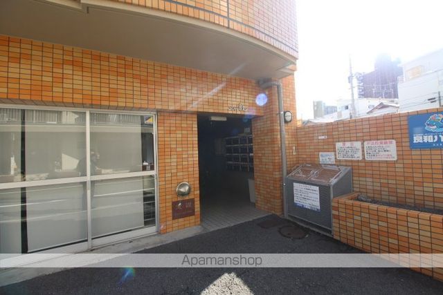 メッド白島の玄関写真