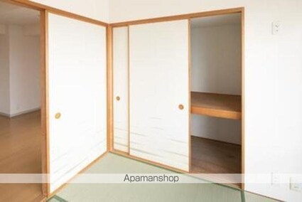 ハイエスト荻窪[2LDK/63.49m2]の収納