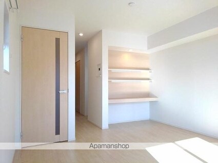 ベル　プレーヌ　ドゥ[1R/40.09m2]のリビング・居間1