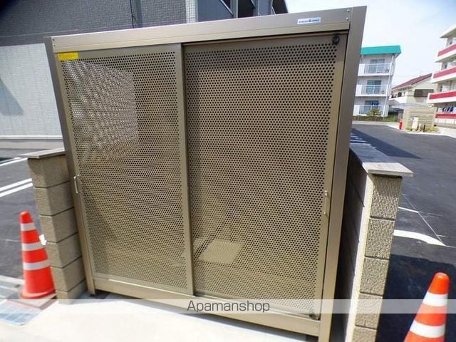 アイリーブ南佐古[1K/36.43m2]の外観2