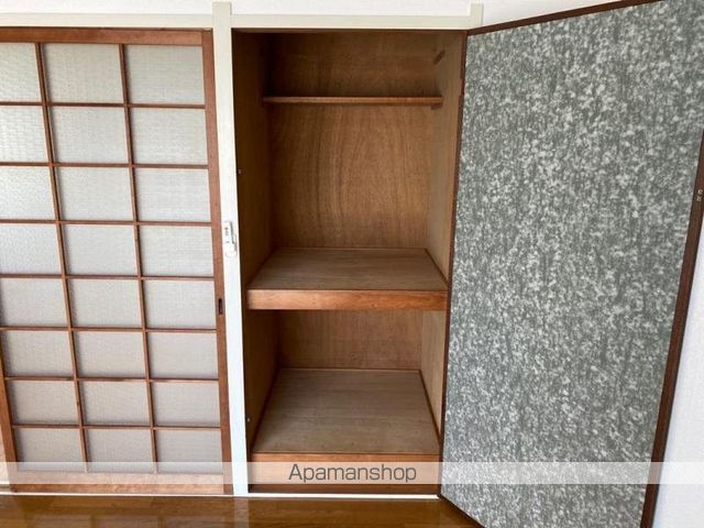 コート新北IIの内装写真