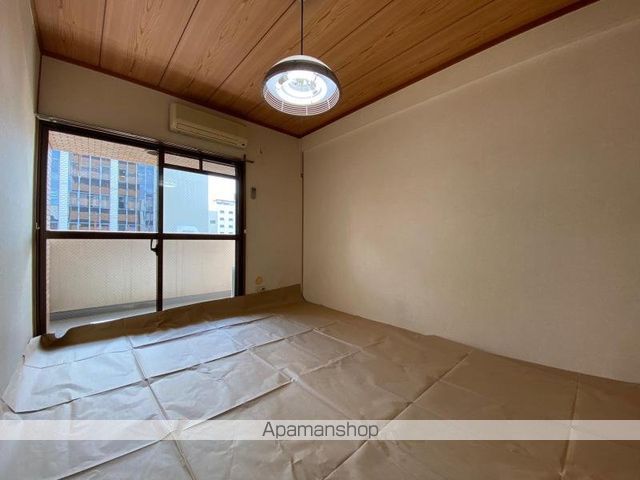 ダイアパレス南瓦町303の内装写真