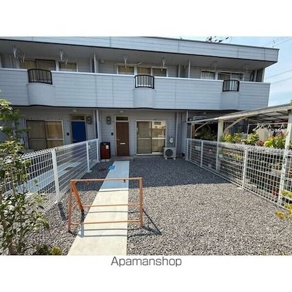 テラスハウス井上[2LDK/62.34m2]の外観3