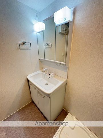 ヒカルサ京田辺大住の内装写真