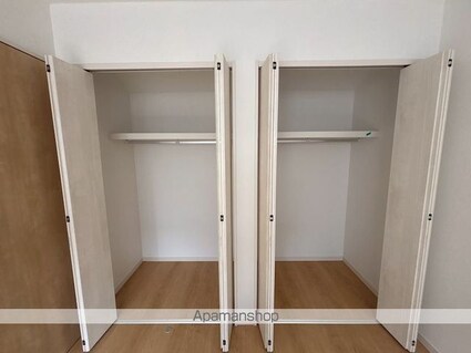 中野区南台４丁目計画　１号棟[3LDK/72.86m2]の収納
