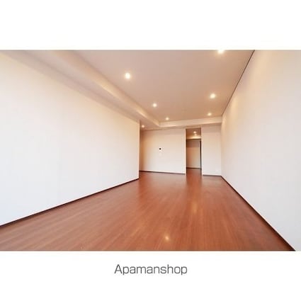 コンフォリア新宿イーストサイドタワー[2LDK/85.68m2]のリビング・居間