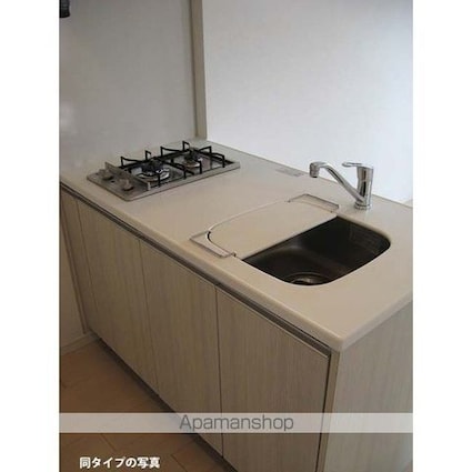 コンフォリア東池袋ＥＡＳＴ[1DK/30.1m2]のキッチン