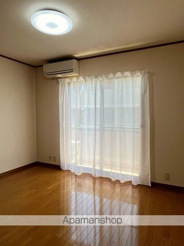 ベルハウス和地山Bの内装写真