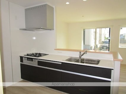 大野町２丁目戸建貸家[3LDK/94.4m2]のキッチン